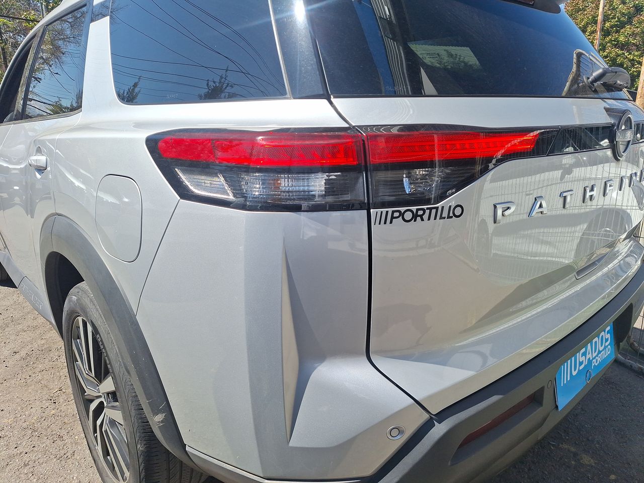 NISSAN - 21