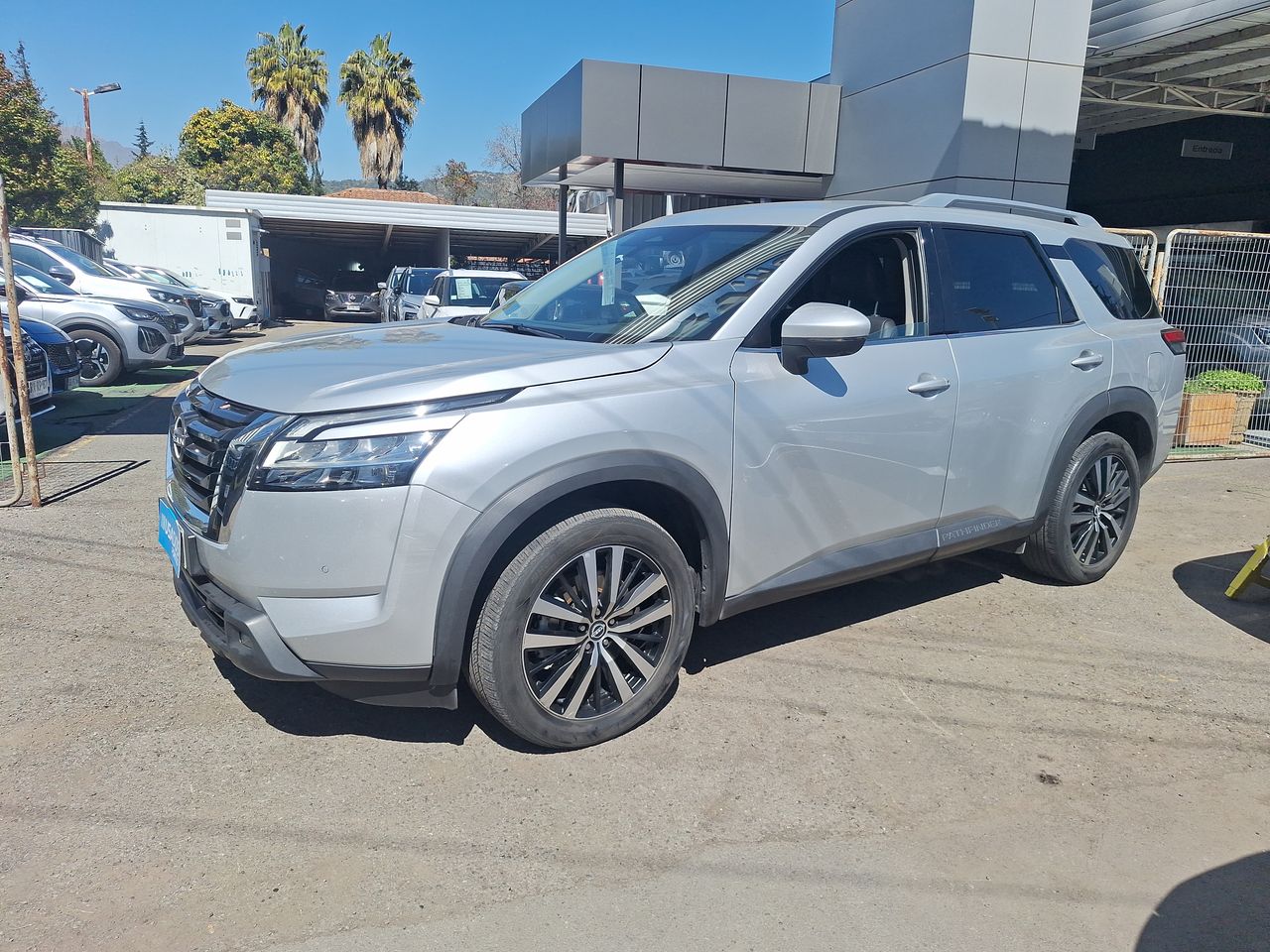 NISSAN - 3