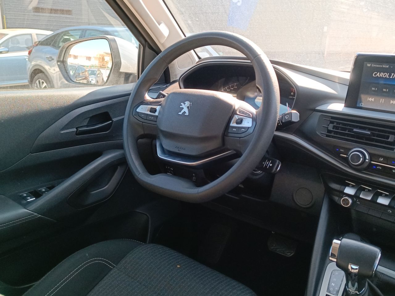 PEUGEOT - 16