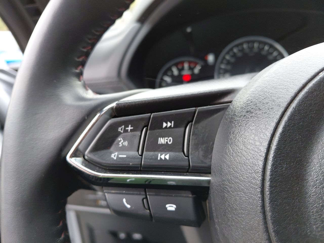 Mazda CX-5 — foto 17 de 27