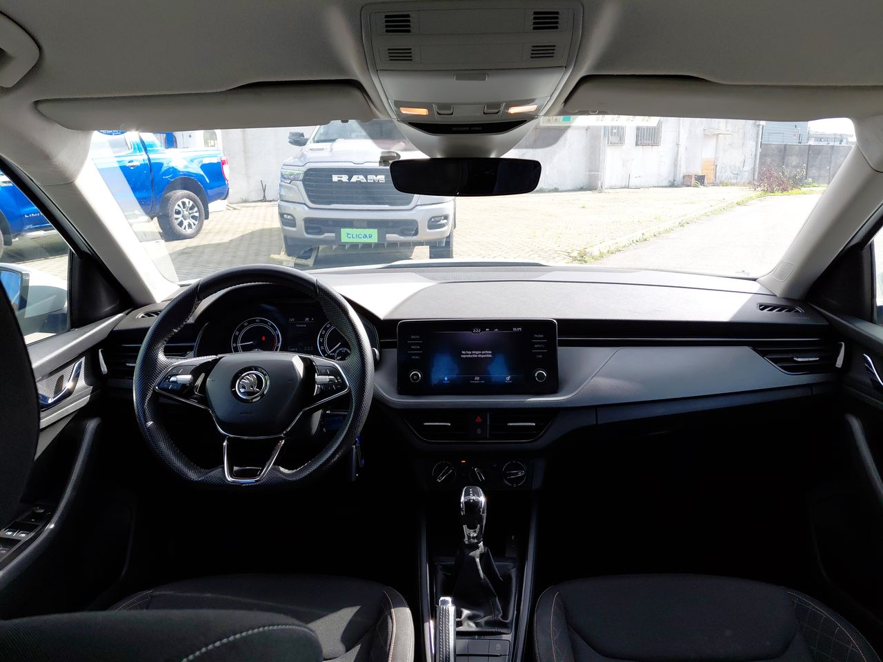 Škoda Kamiq — foto 2 de 23