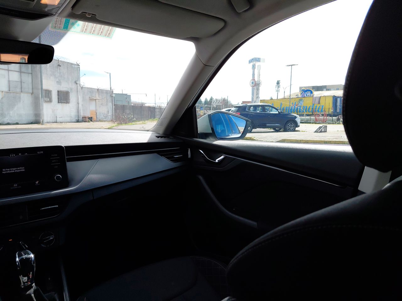 Škoda Kamiq — foto 3 de 23