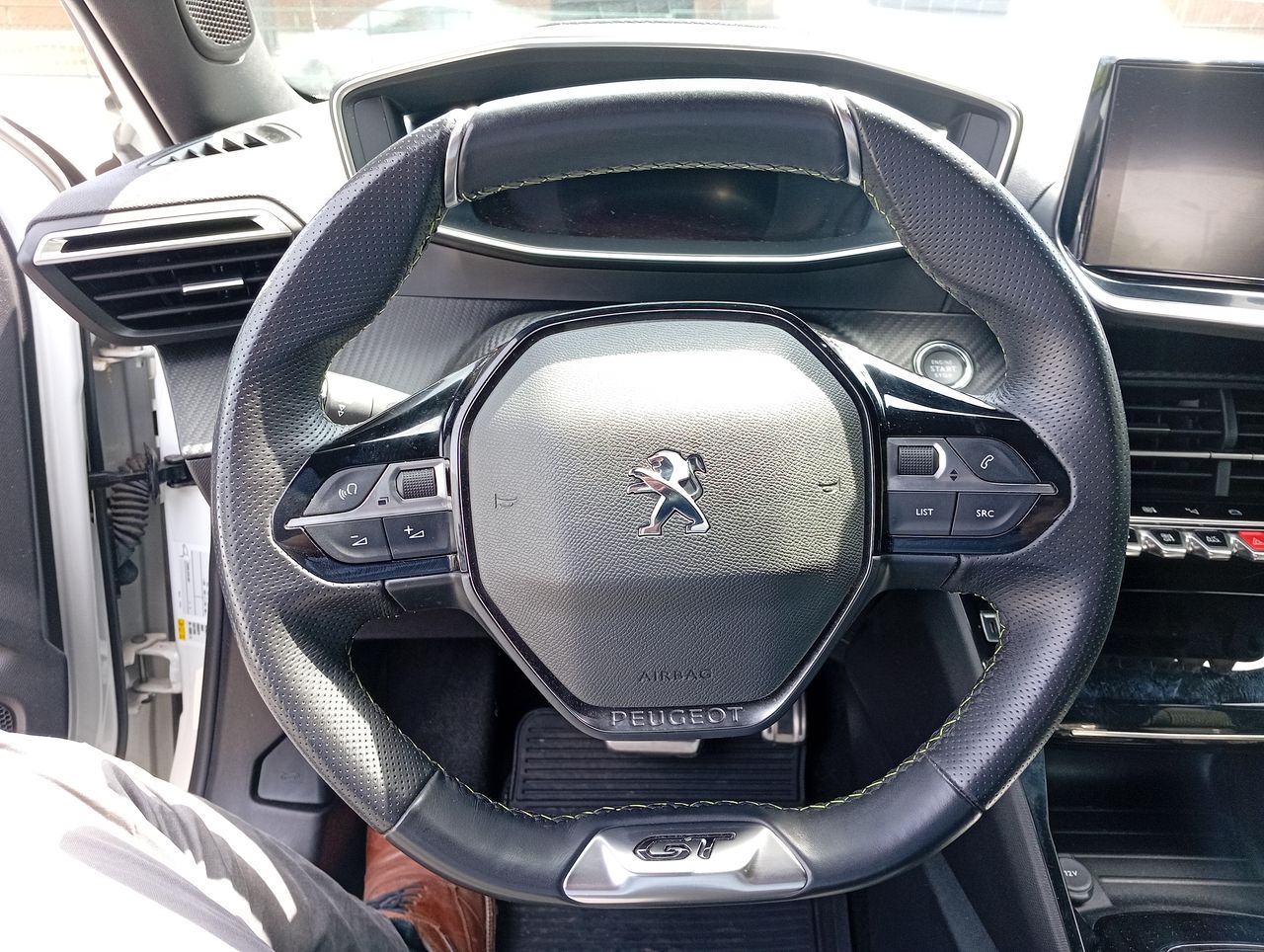 PEUGEOT - 16
