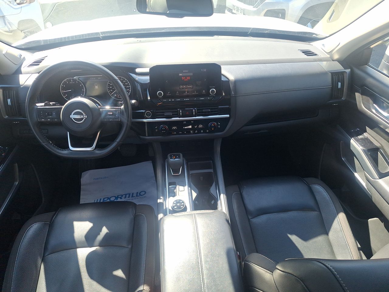 NISSAN - 25