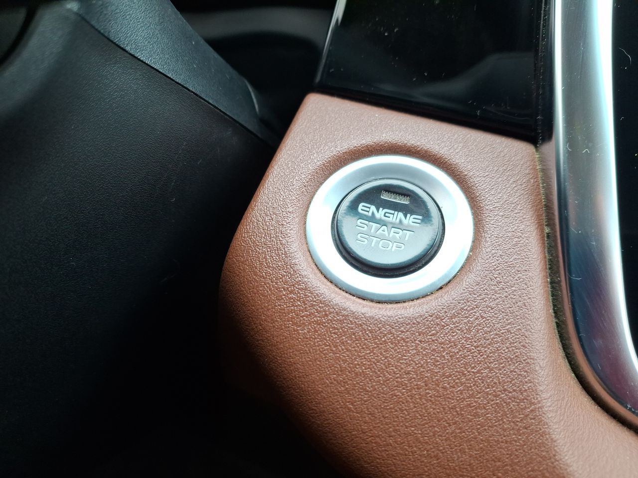 Geely Azkarra — foto 27 de 27