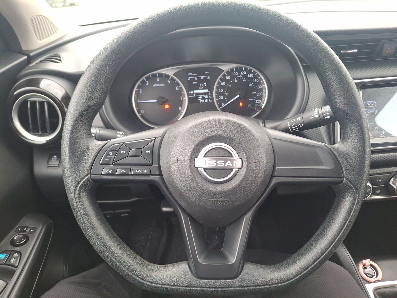 NISSAN - 22