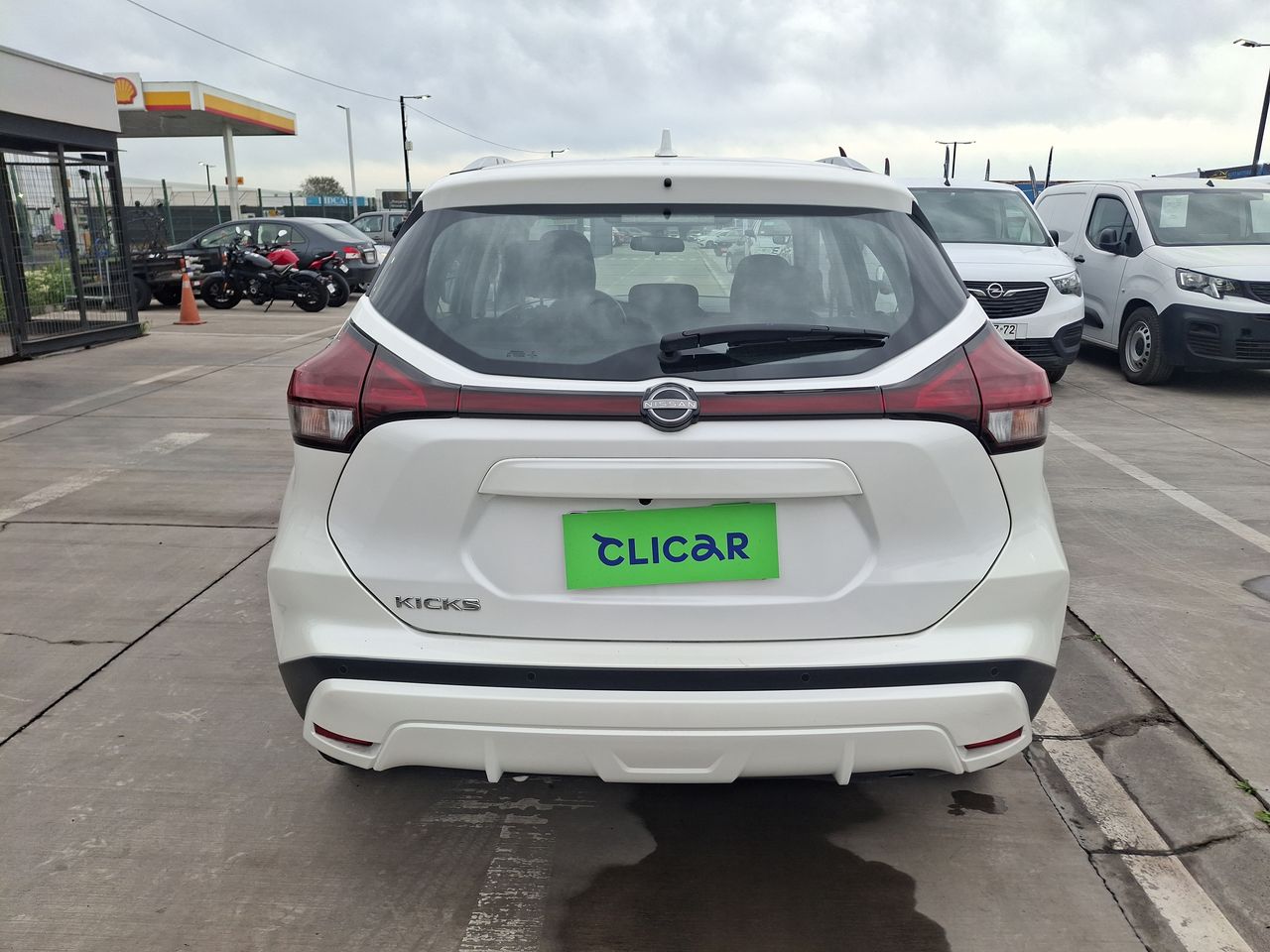 NISSAN - 6