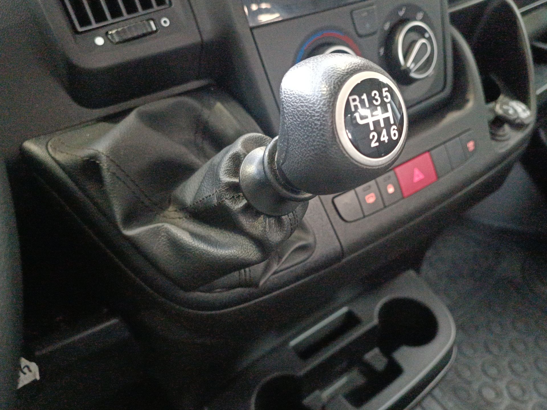 PEUGEOT - 25
