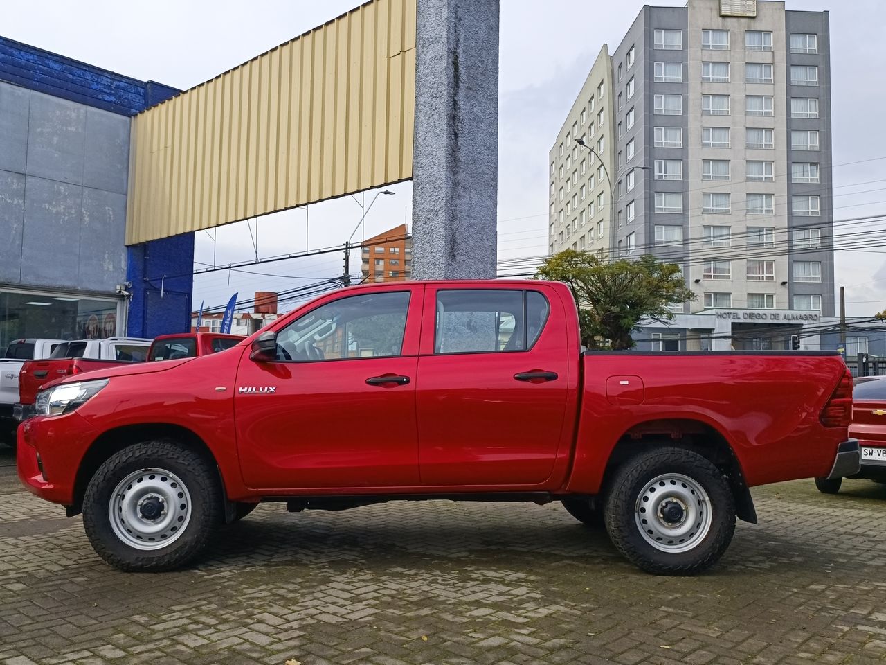 TOYOTA - 4