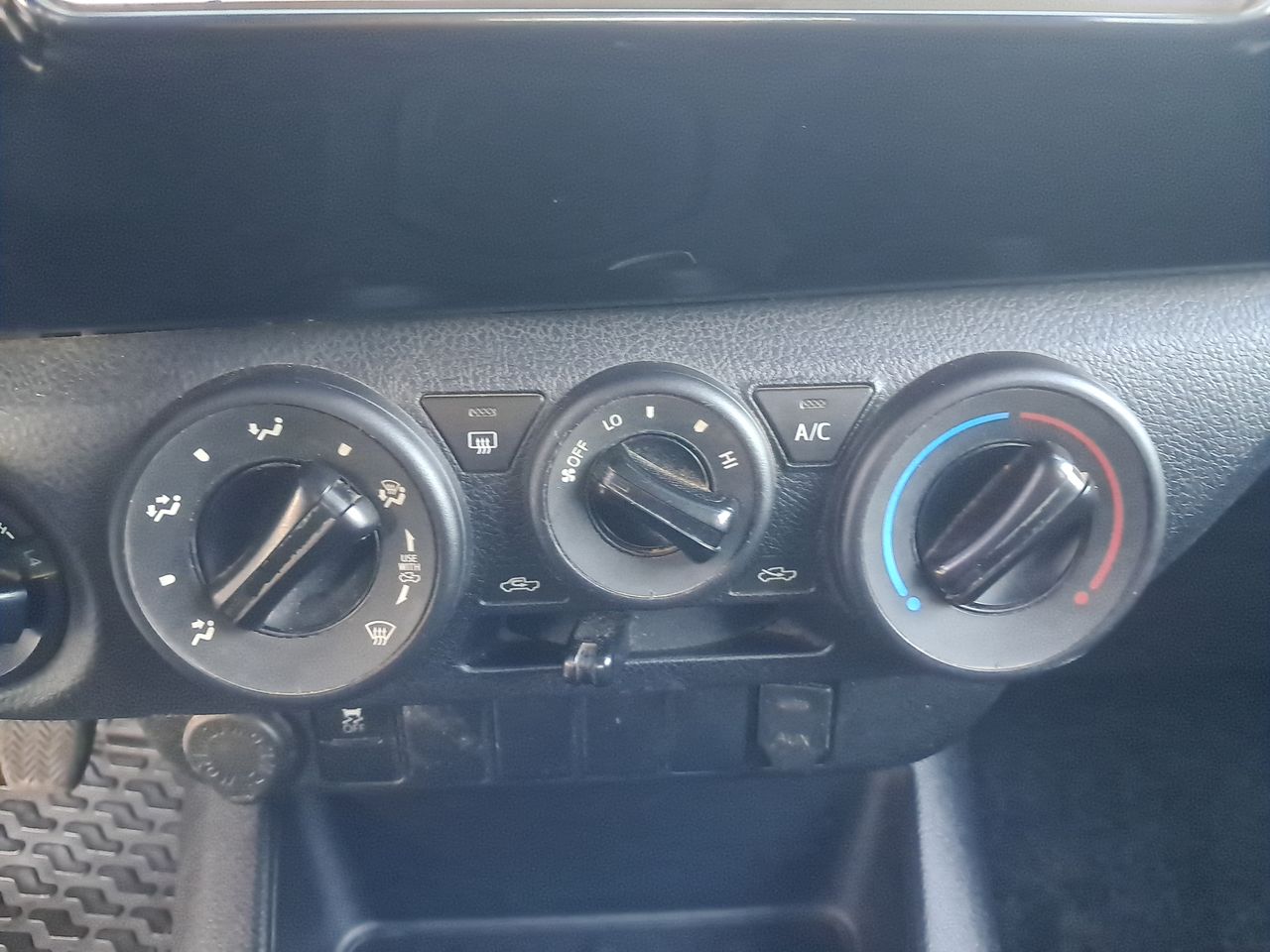 TOYOTA - 27