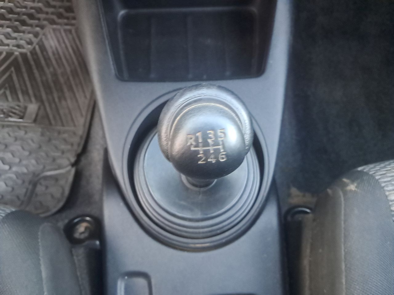 TOYOTA - 28