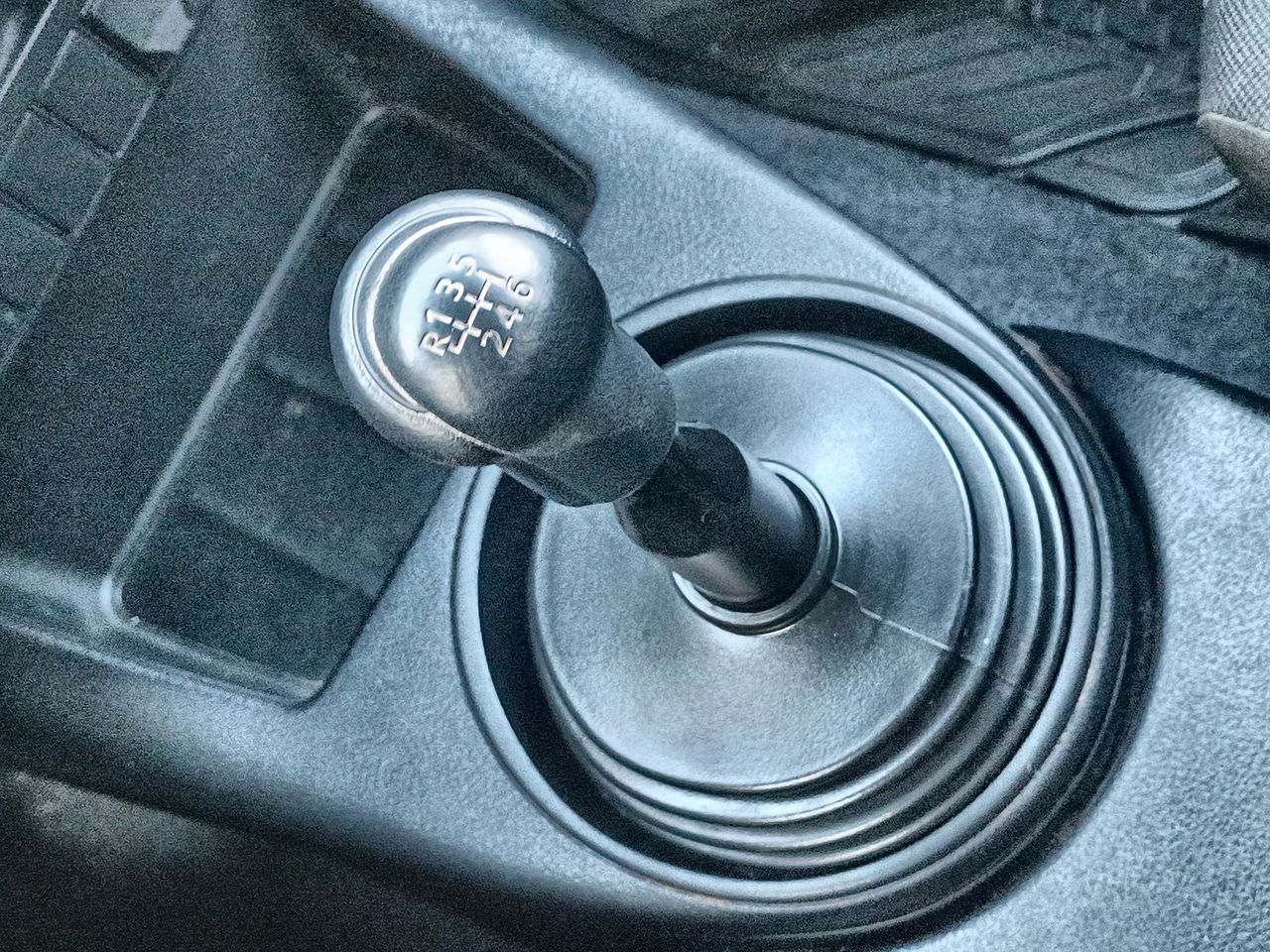 TOYOTA - 30