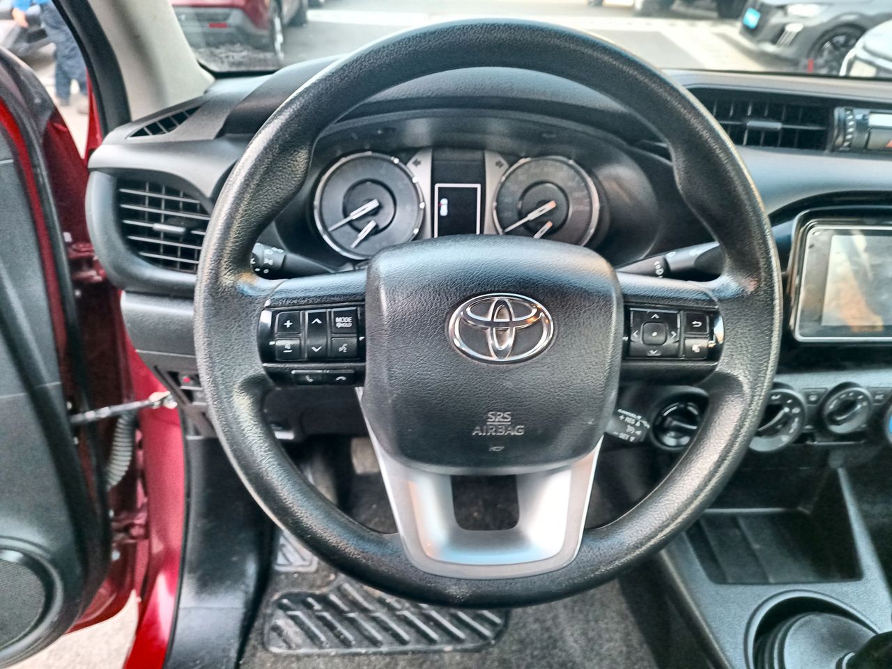 TOYOTA - 25
