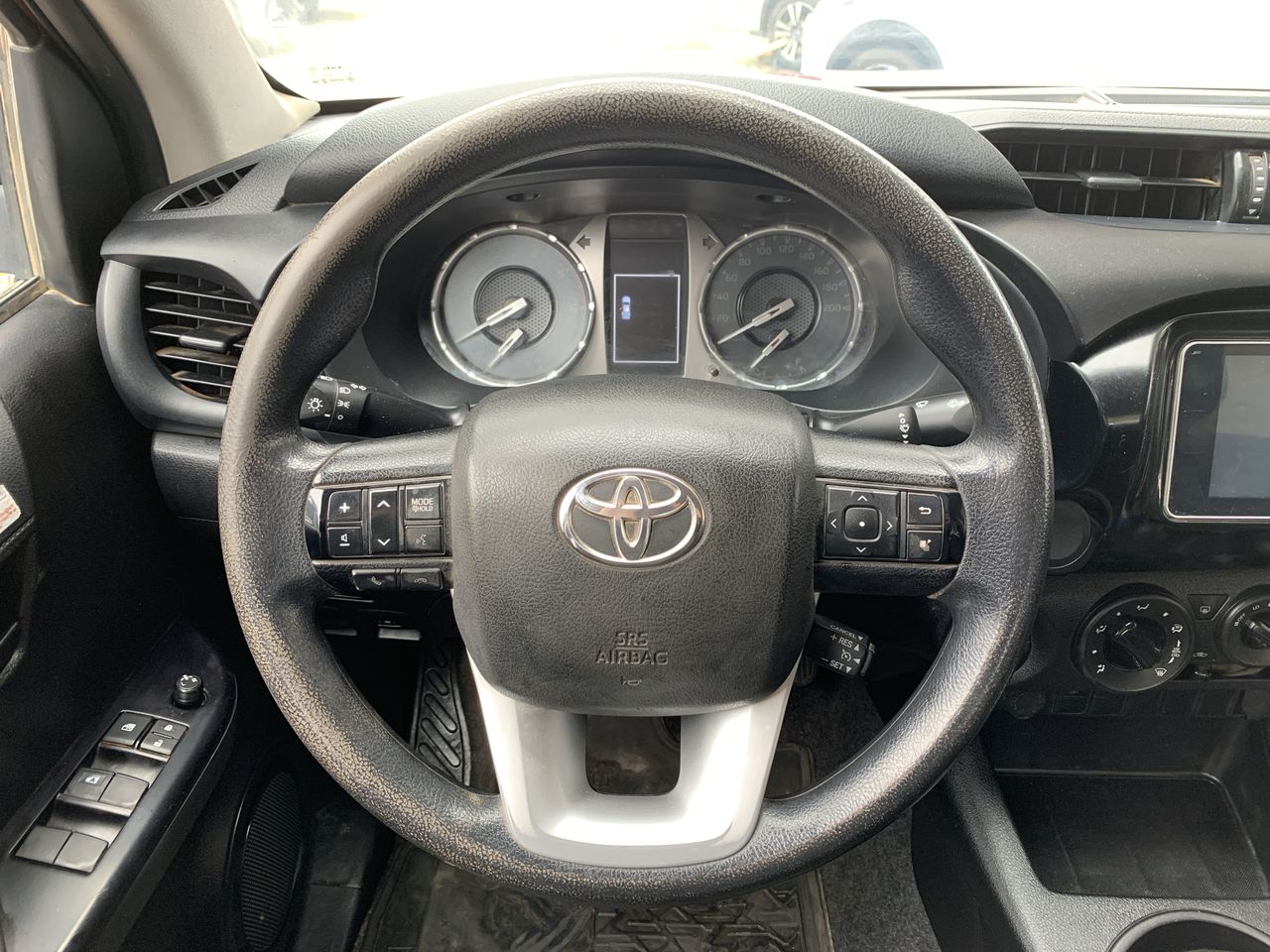 TOYOTA - 24