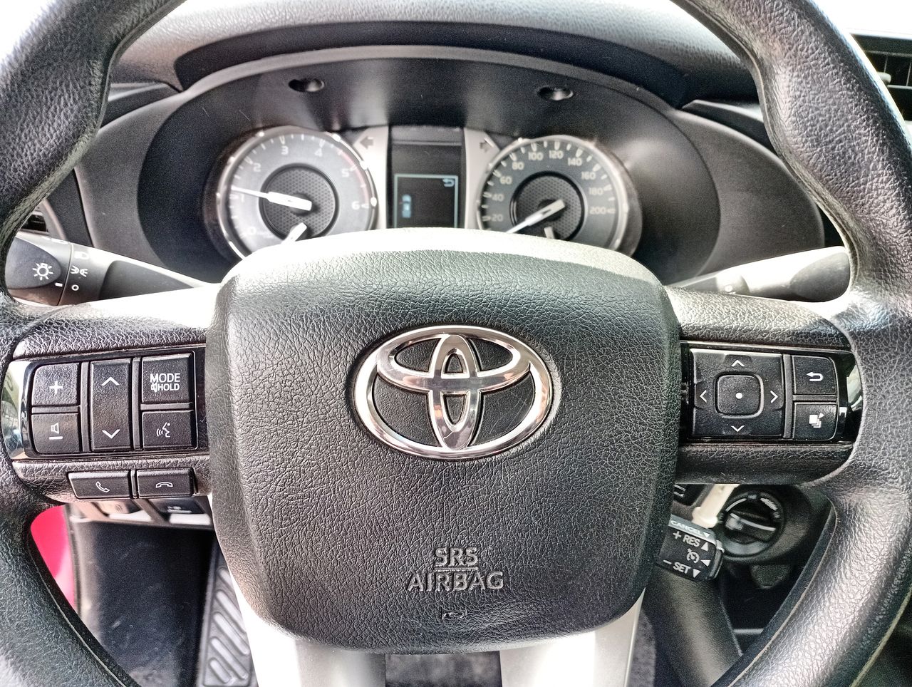 TOYOTA - 26