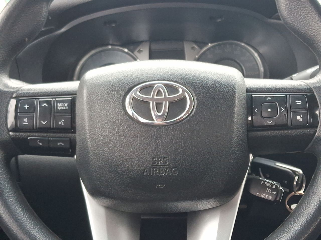 TOYOTA - 26