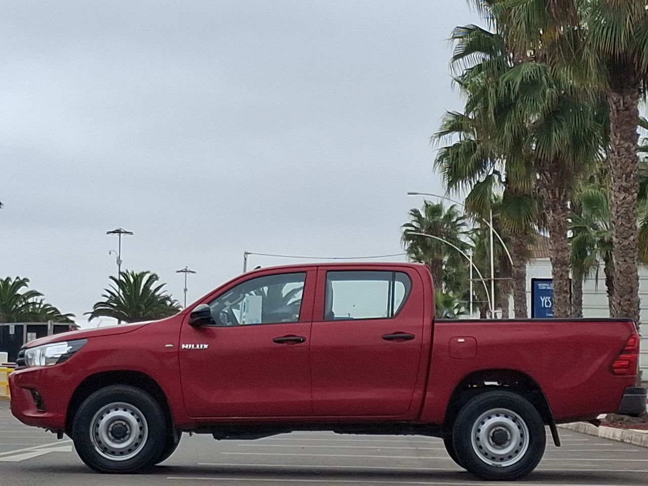 TOYOTA - 4