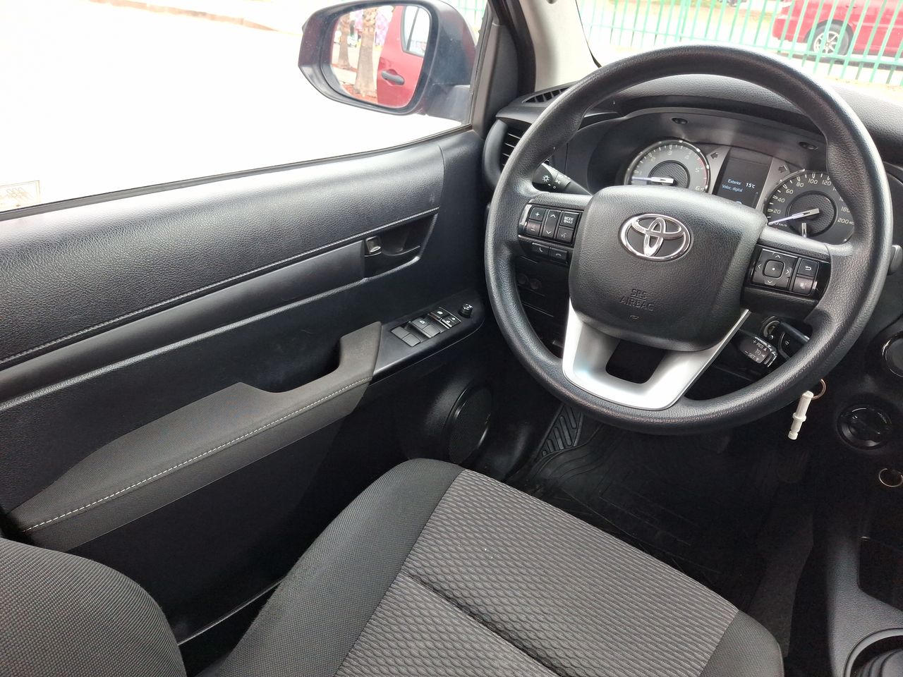 TOYOTA - 16