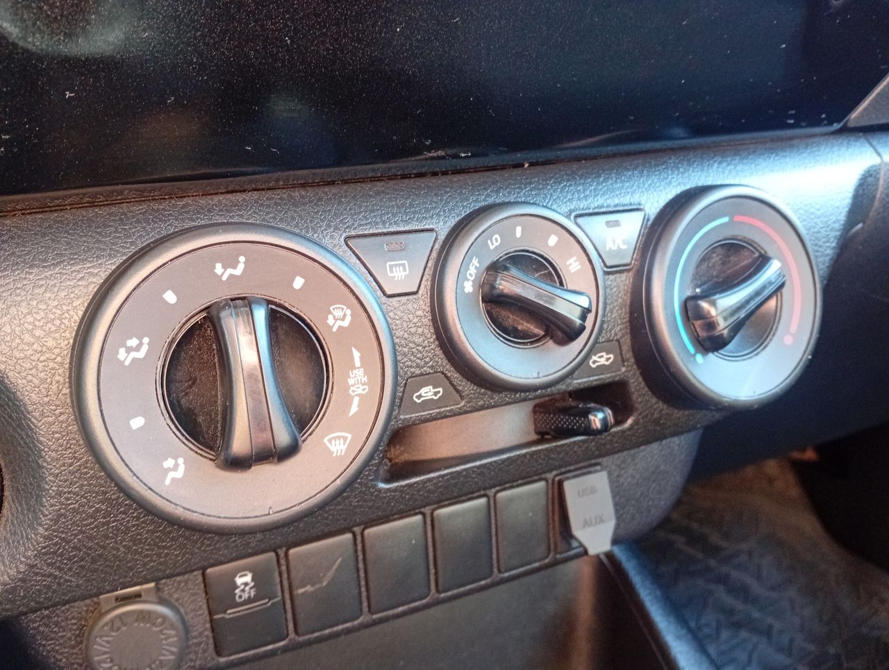 TOYOTA - 28