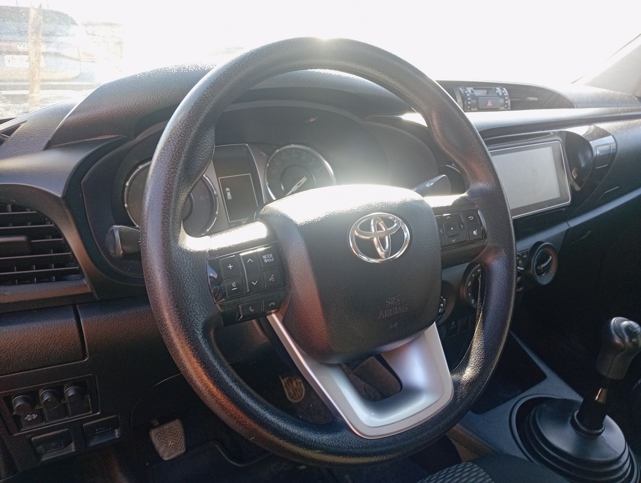 TOYOTA - 25