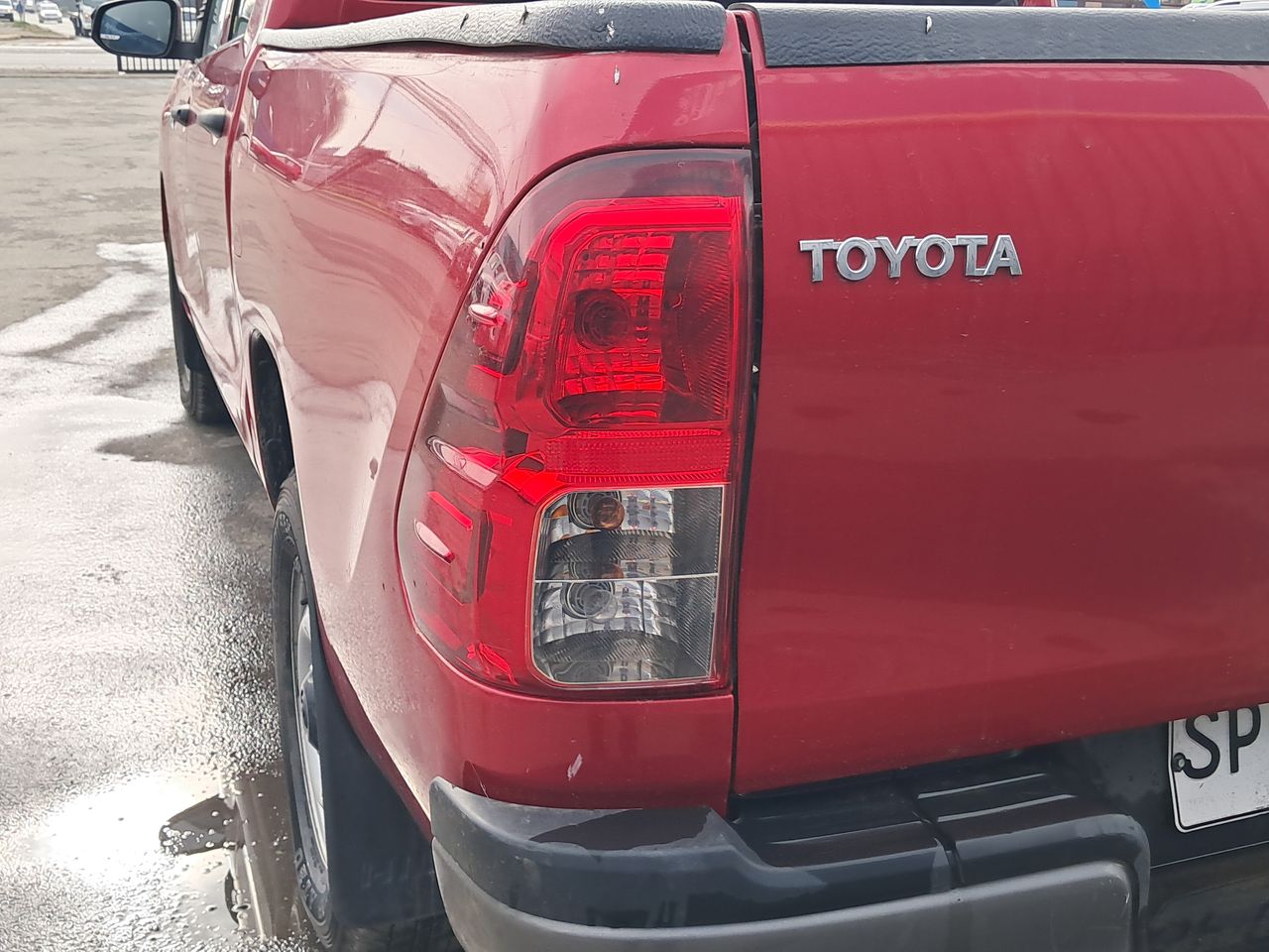 TOYOTA - 19