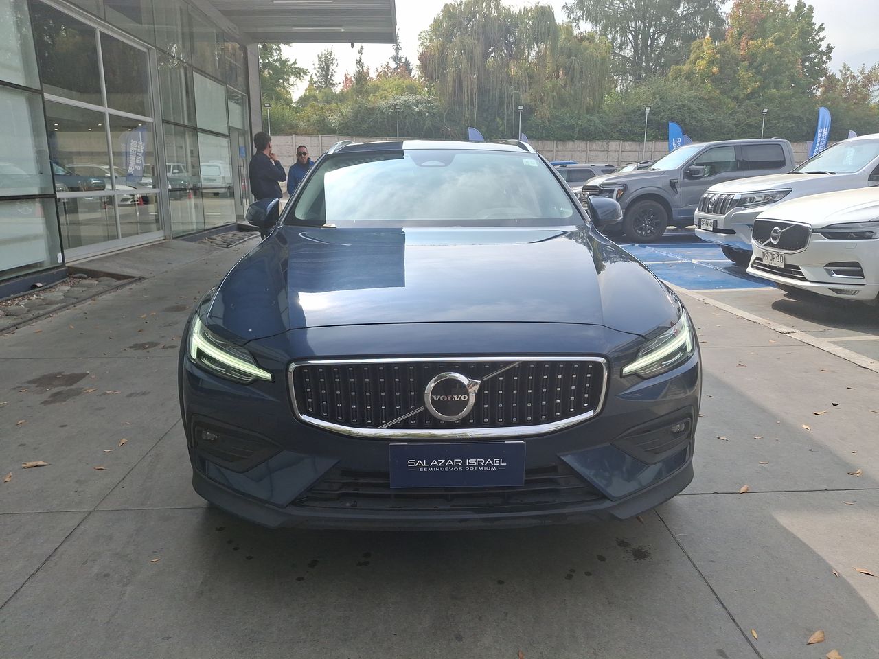 VOLVO - 2