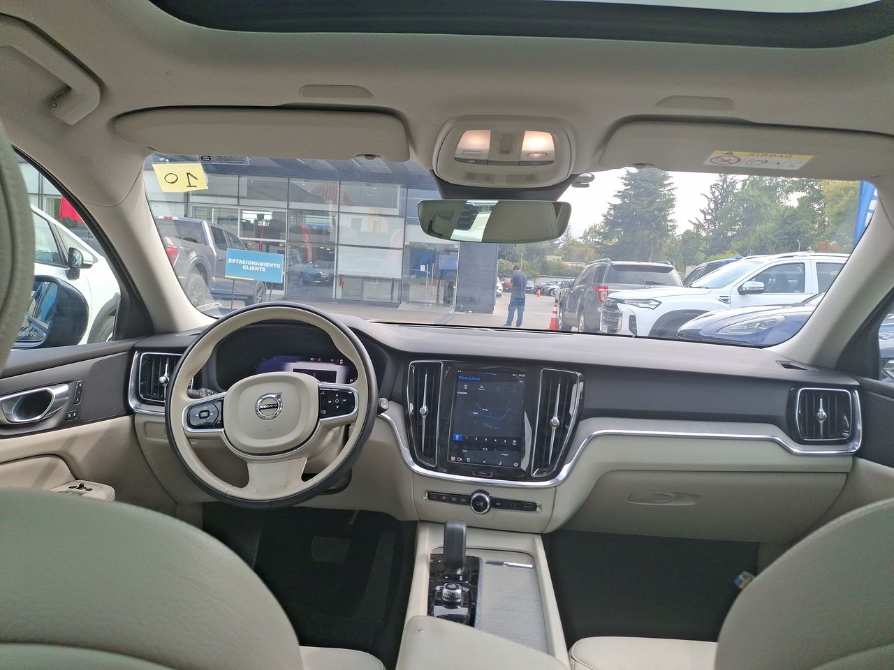 VOLVO - 9