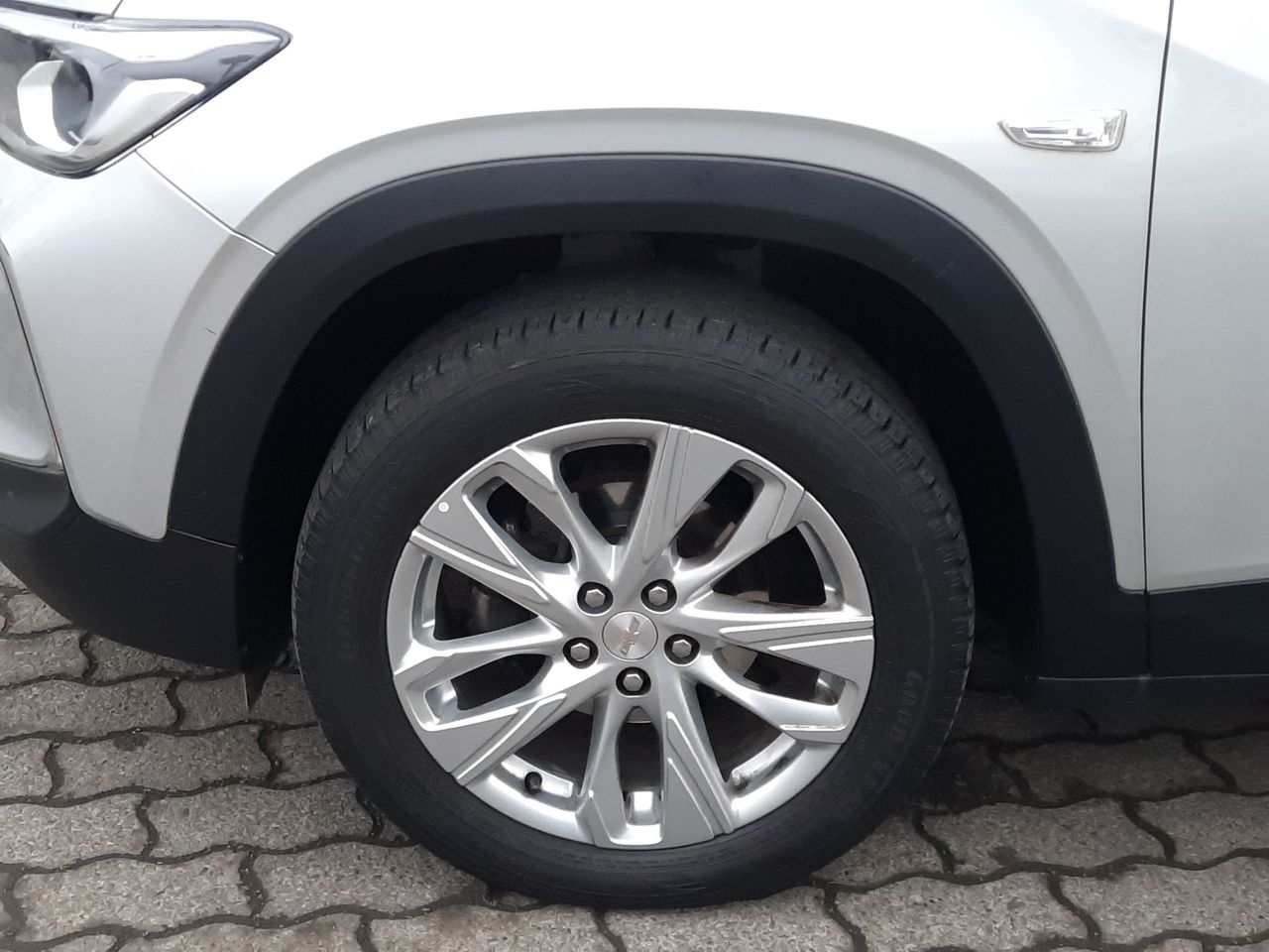 CHEVROLET - 9