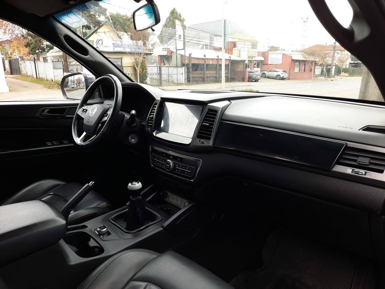 SSANGYONG - 8