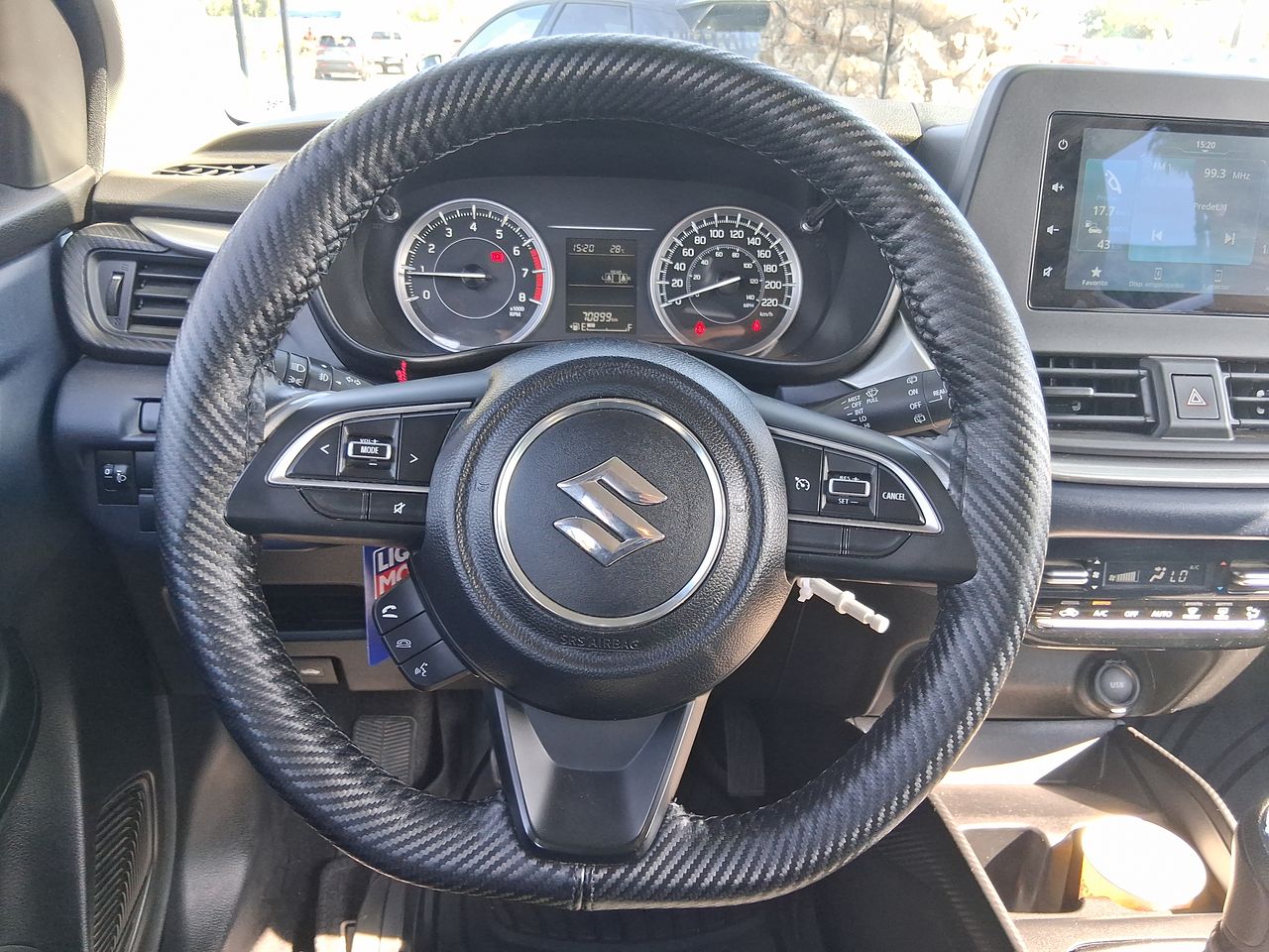 SUZUKI - 25