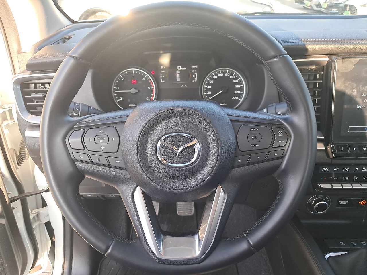 MAZDA - 16