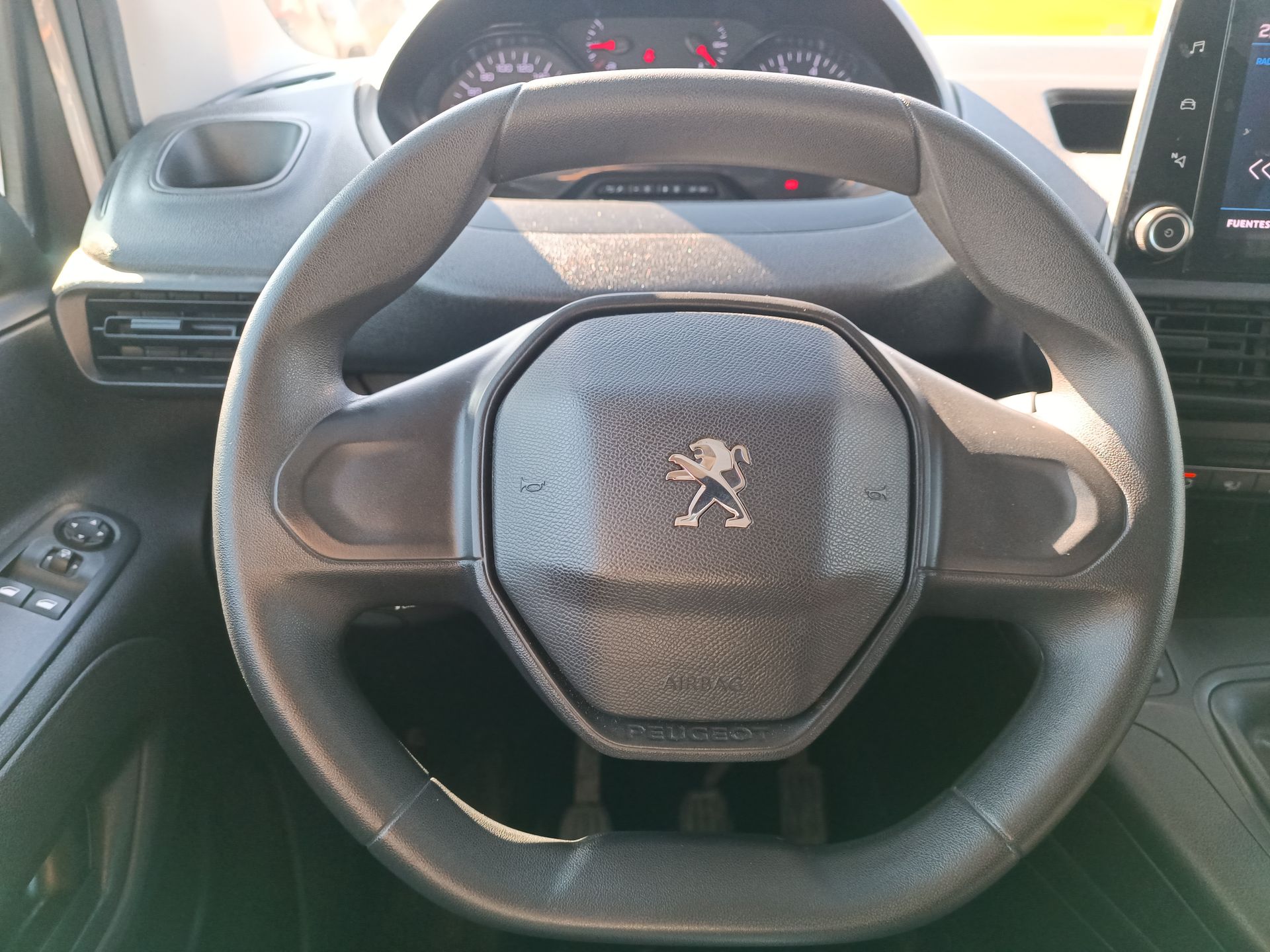 PEUGEOT - 14