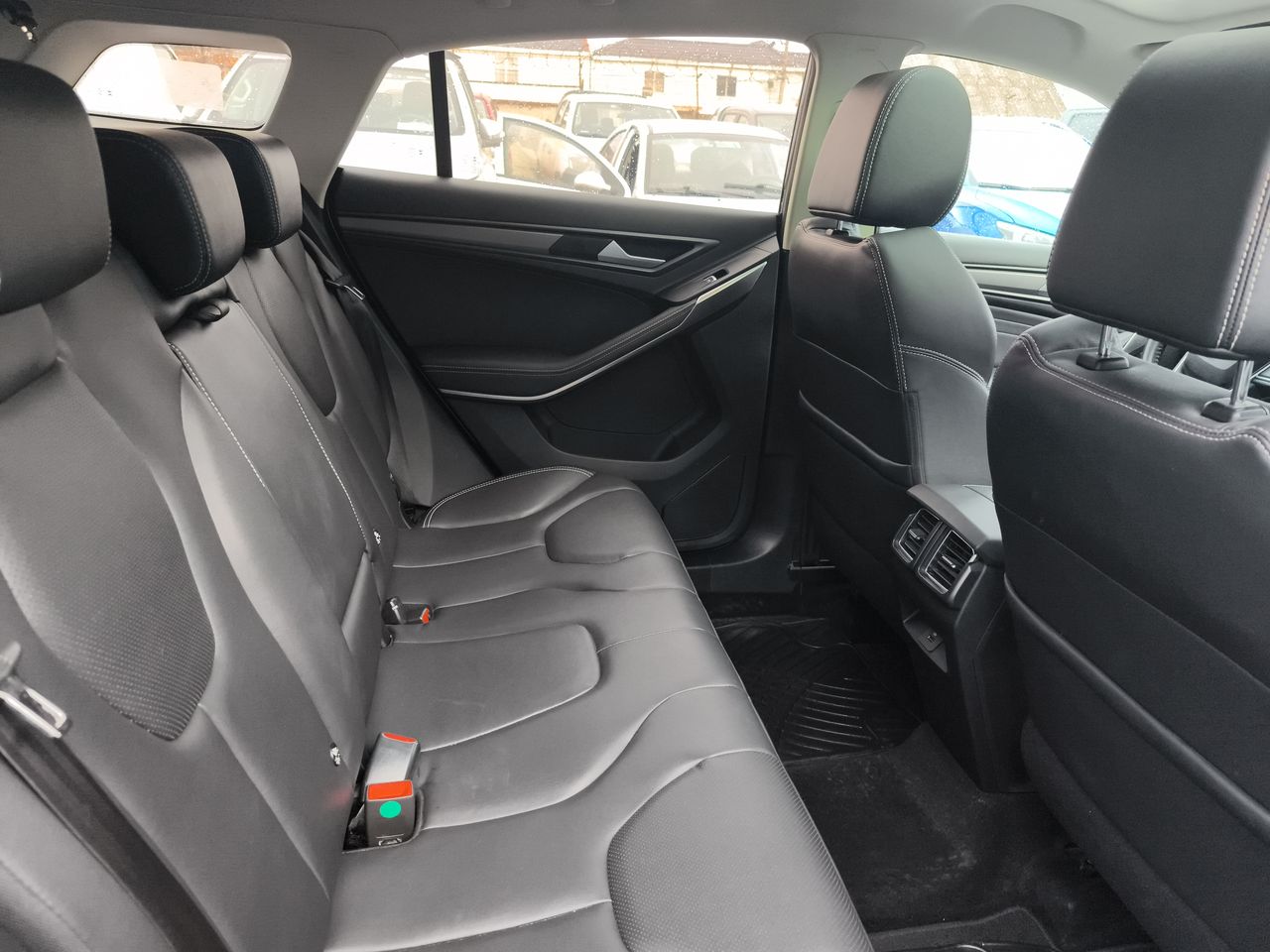 Ford Territory — foto 6 de 28