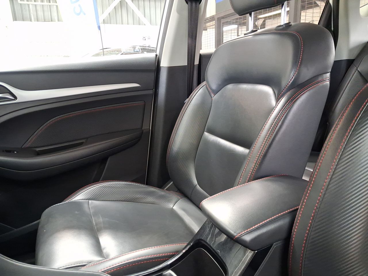 MG Zx — foto 34 de 35