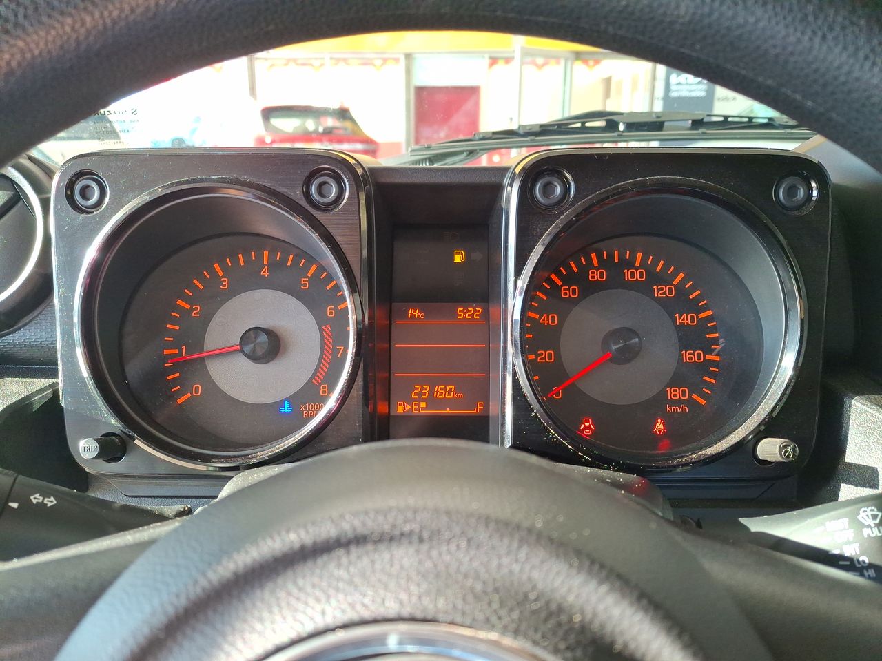 SUZUKI - 24
