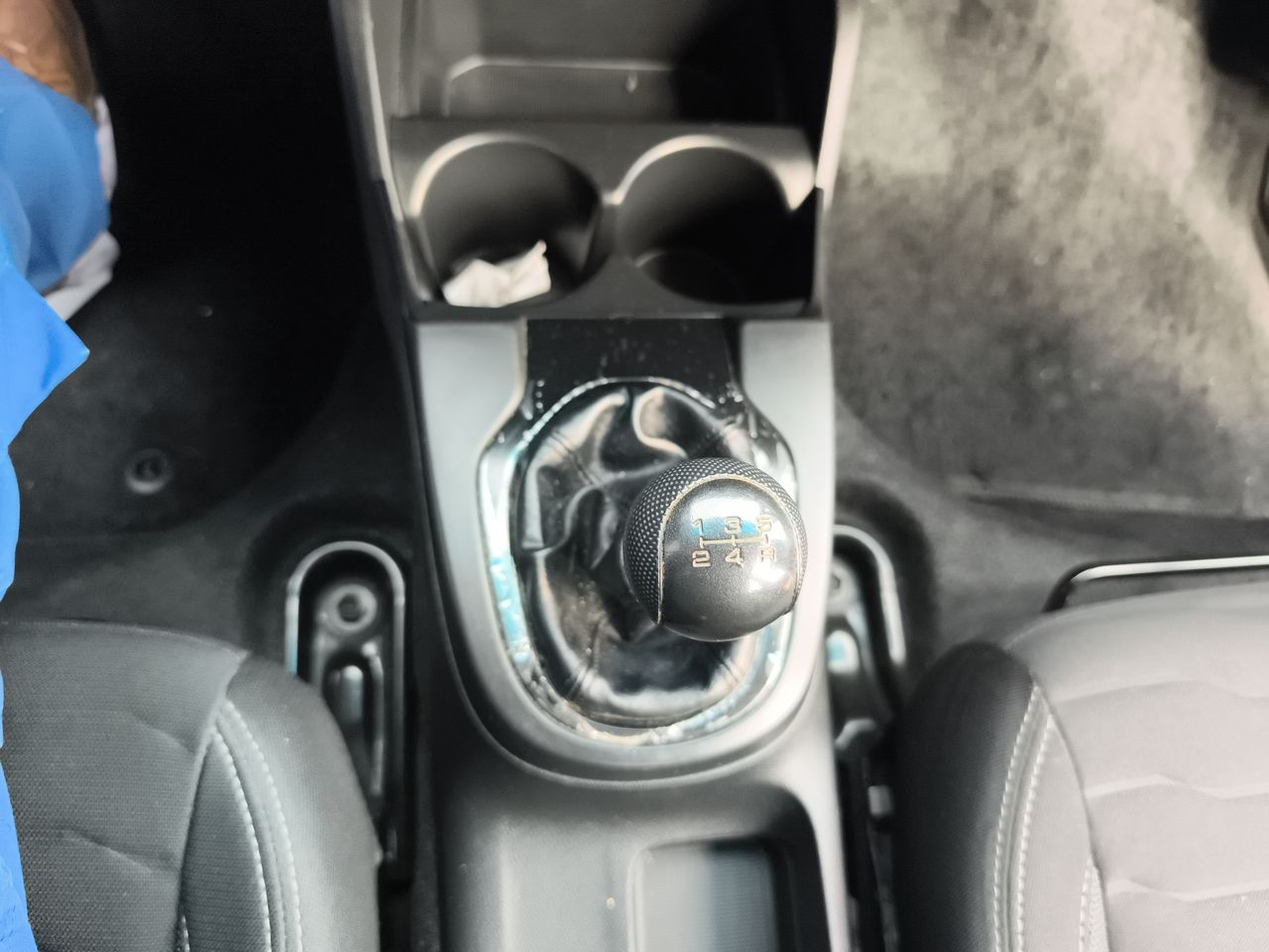 Honda WR-V — foto 22 de 25
