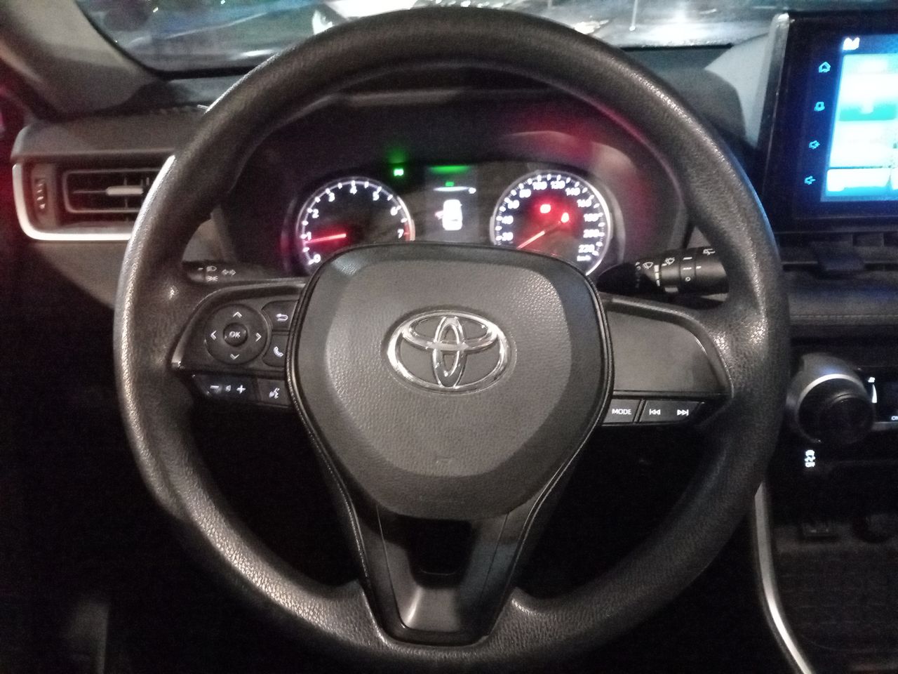 TOYOTA - 23