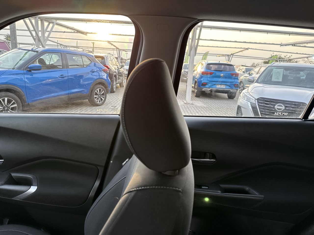 NISSAN - 3