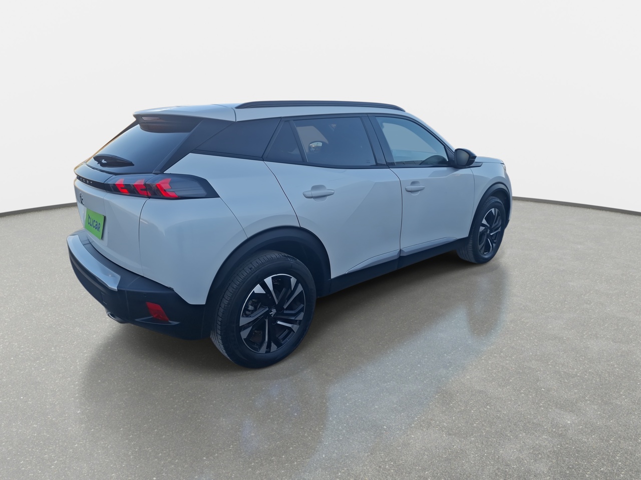 Peugeot 2008 — foto 8 de 31