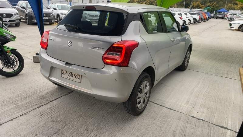 SUZUKI - 4