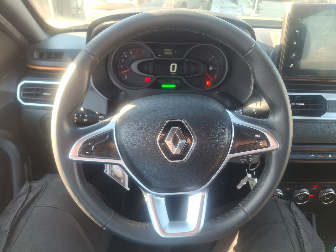 Renault Oroch — foto 24 de 31