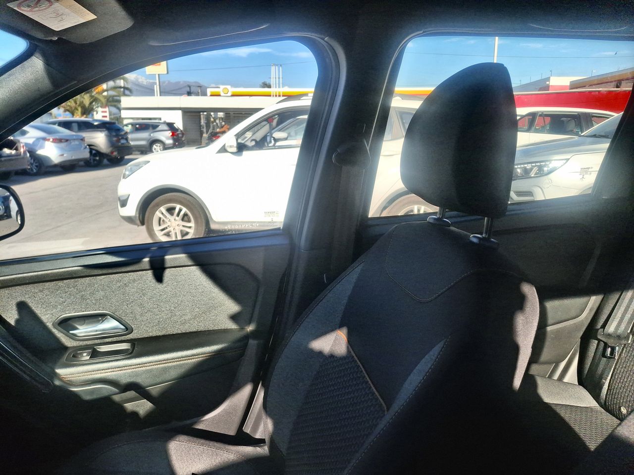 Renault Oroch — foto 12 de 31