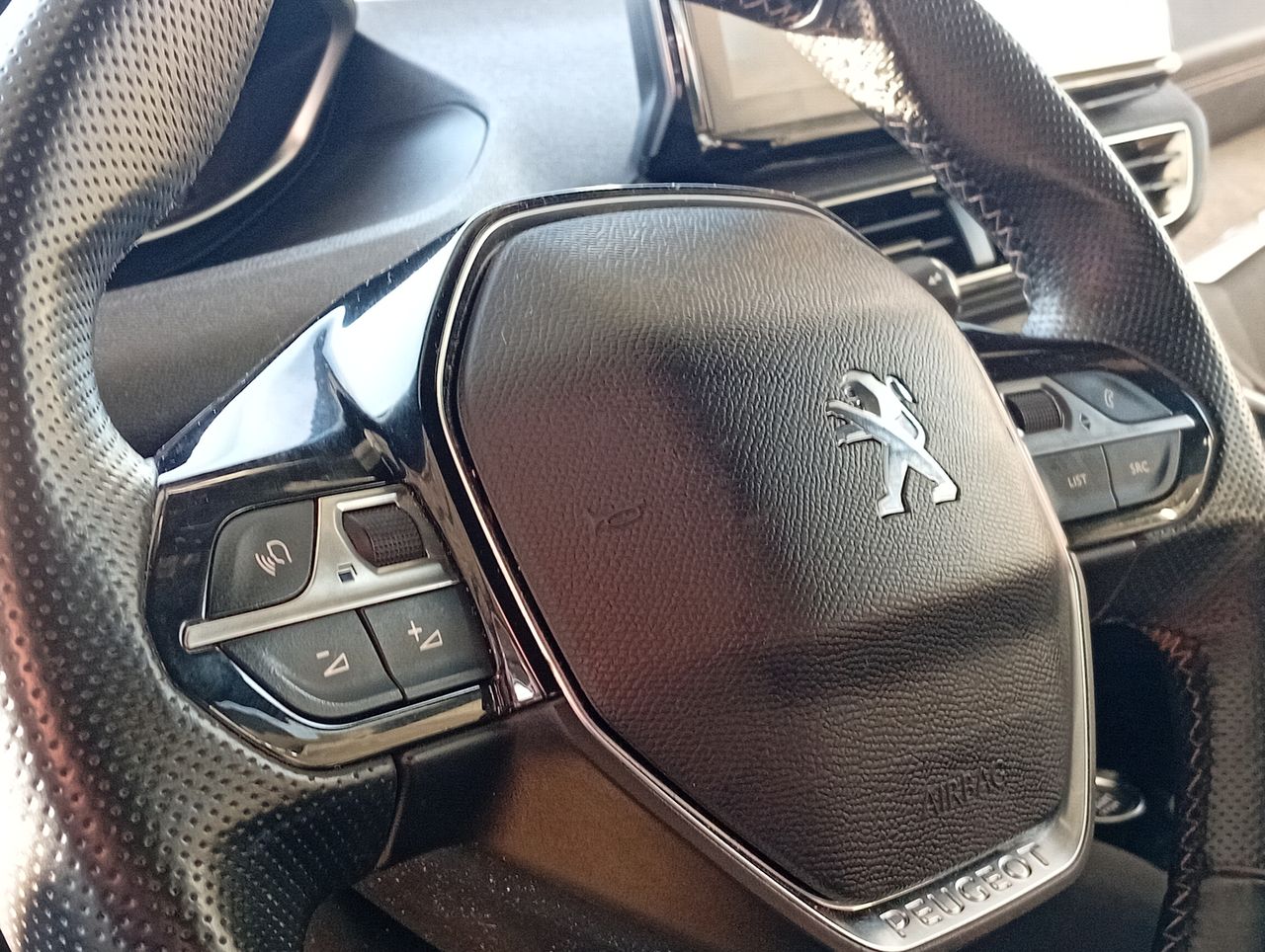 PEUGEOT - 18