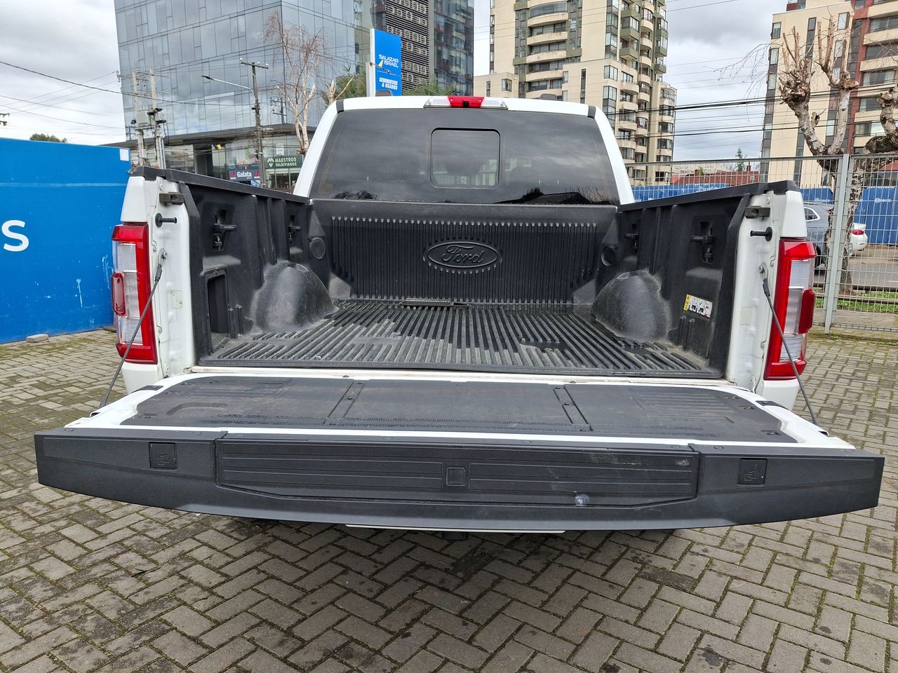 FORD - 21