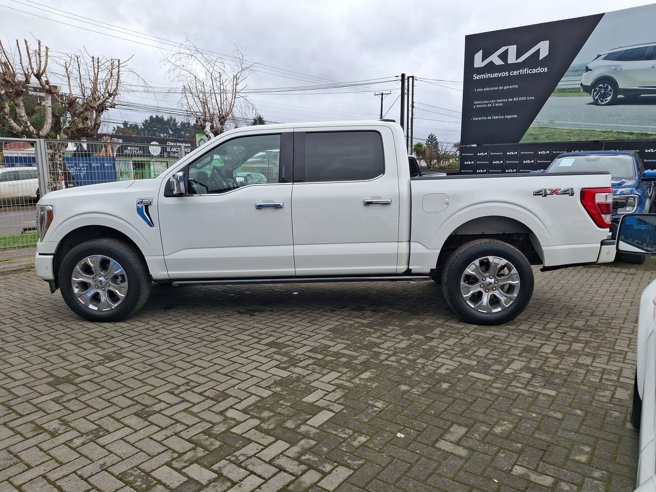 FORD - 4