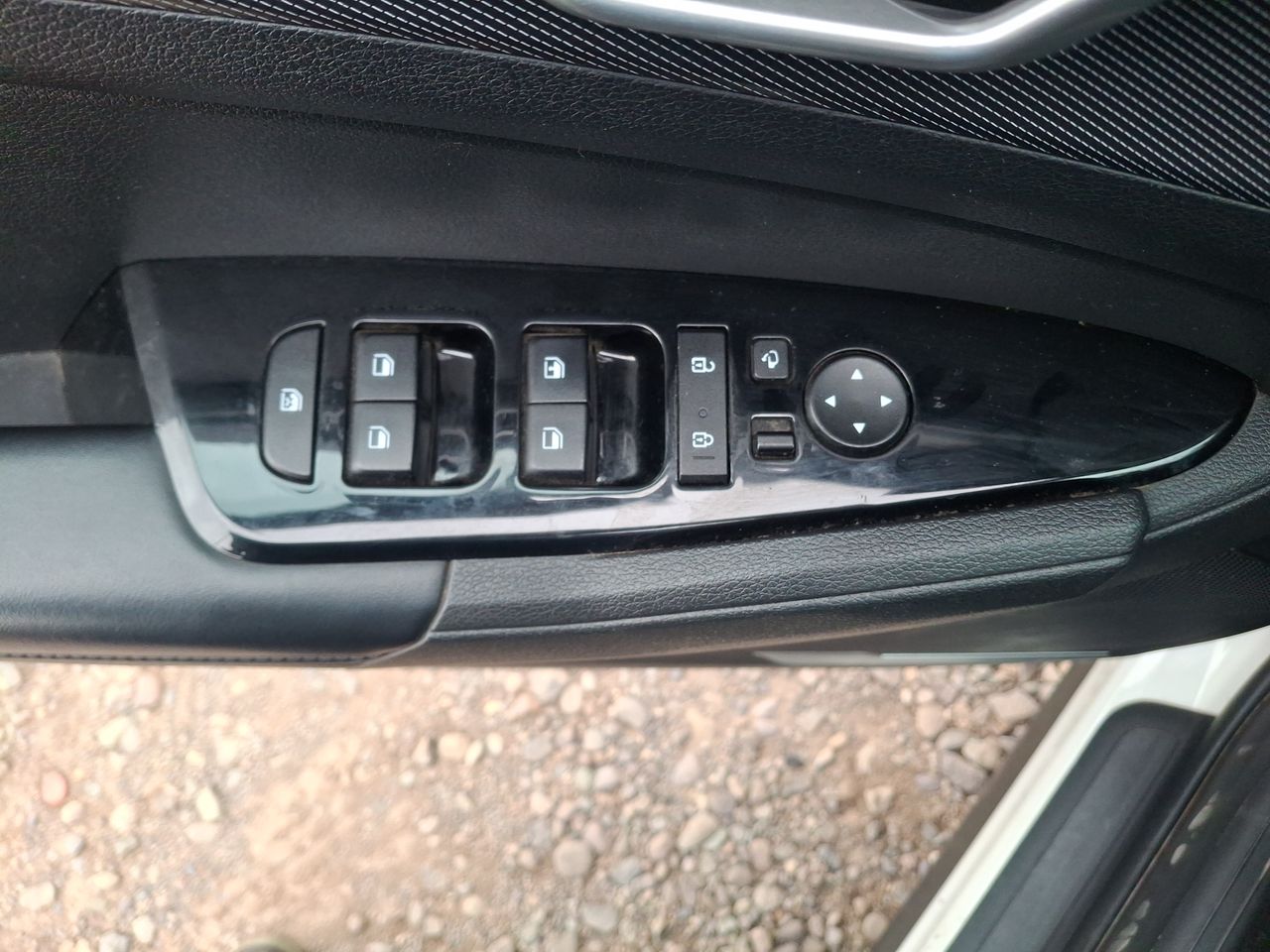 KIA Sportage — foto 14 de 22