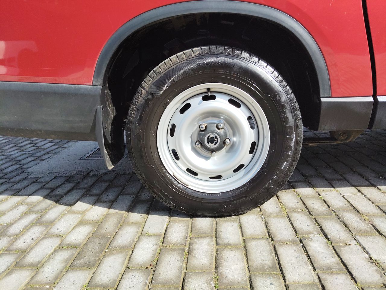 SSANGYONG - 17