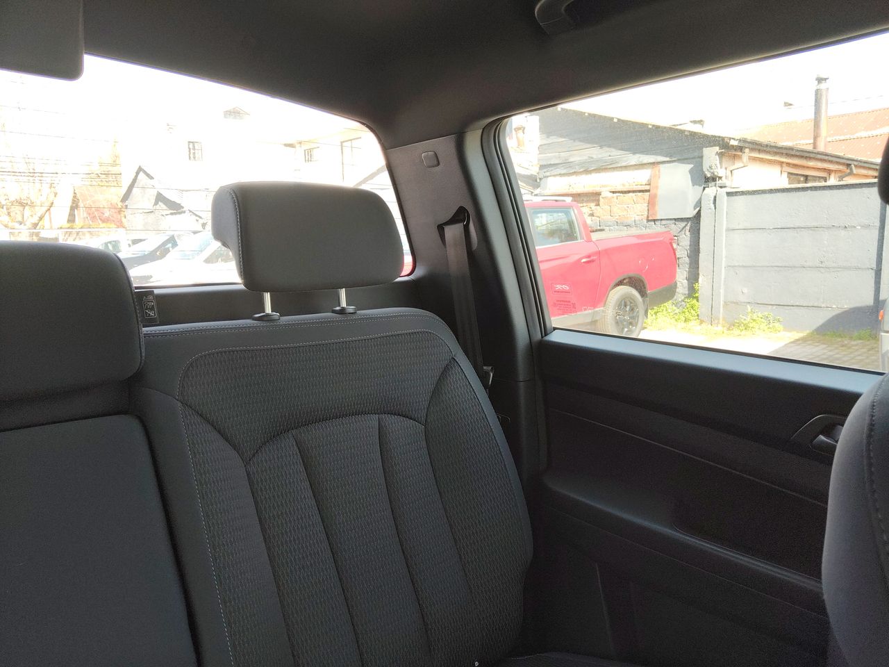 SSANGYONG - 14