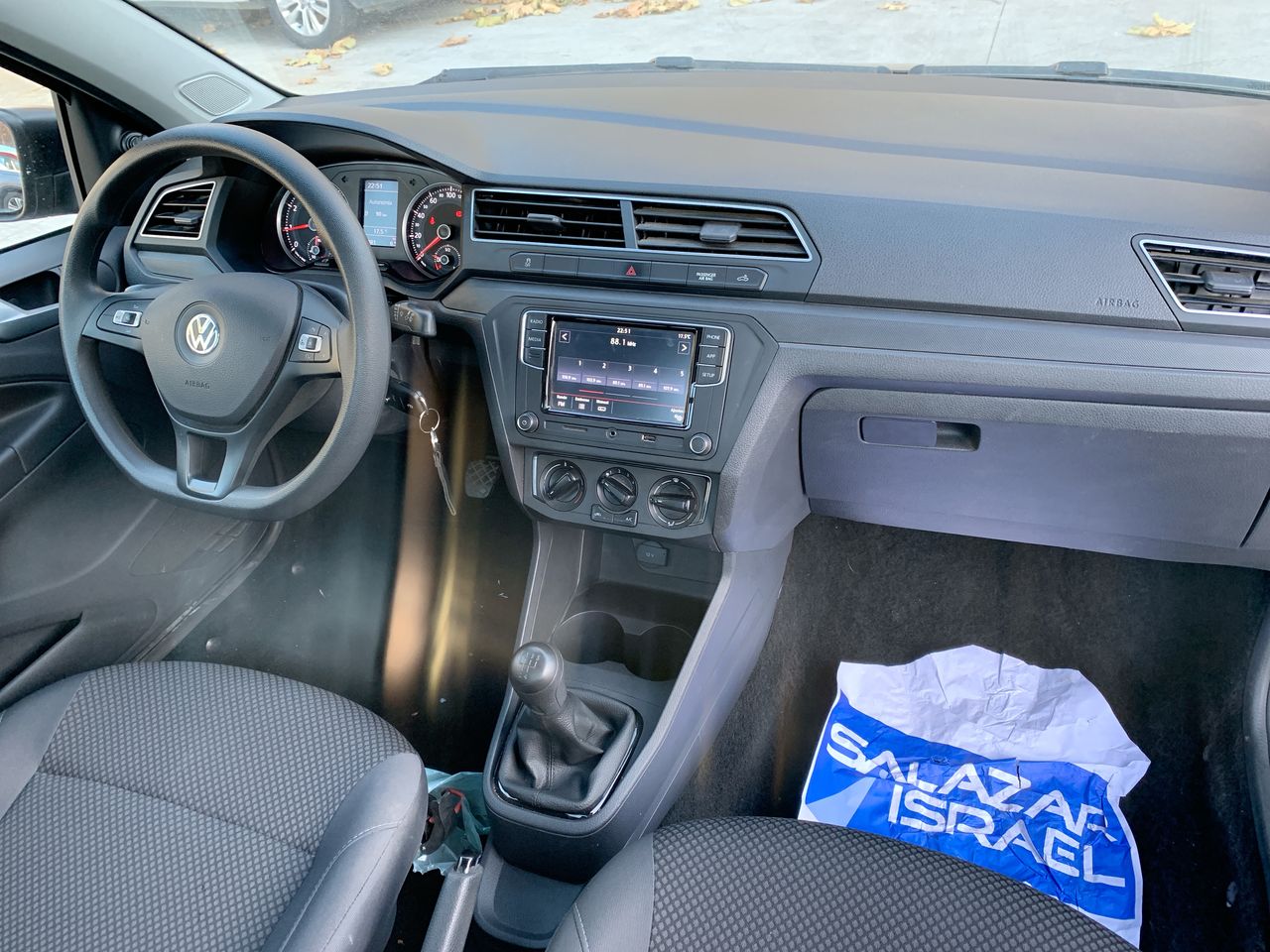 VOLKSWAGEN - 9