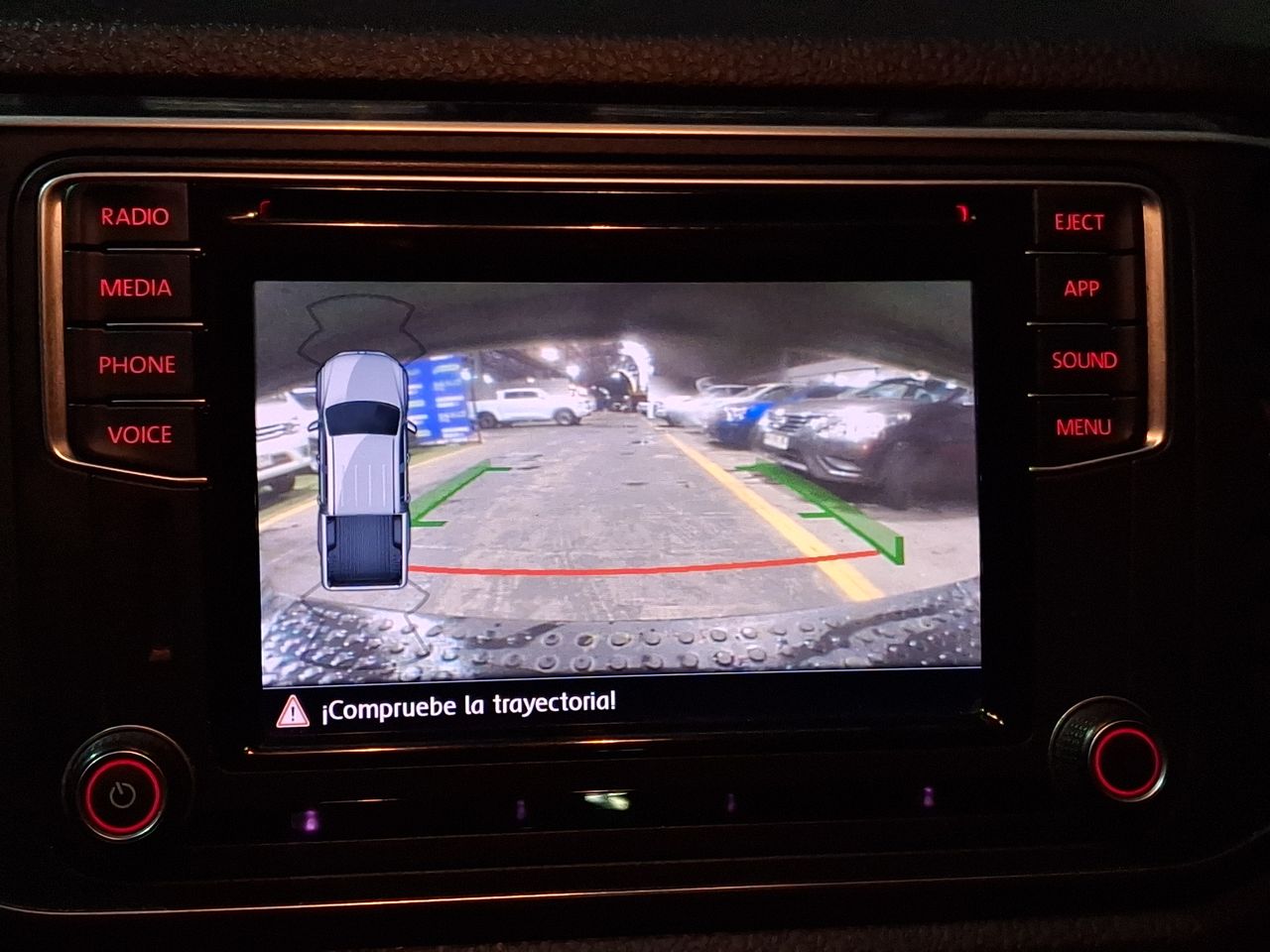 Volkswagen Amarok — foto 20 de 25